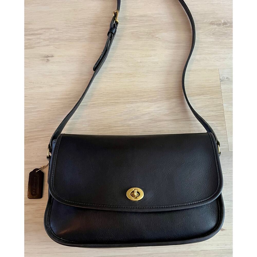 Vintage Coach Court Bag Black Leather Turnlock Crossbody USA Made Style 0069 - Picture 2 of 13